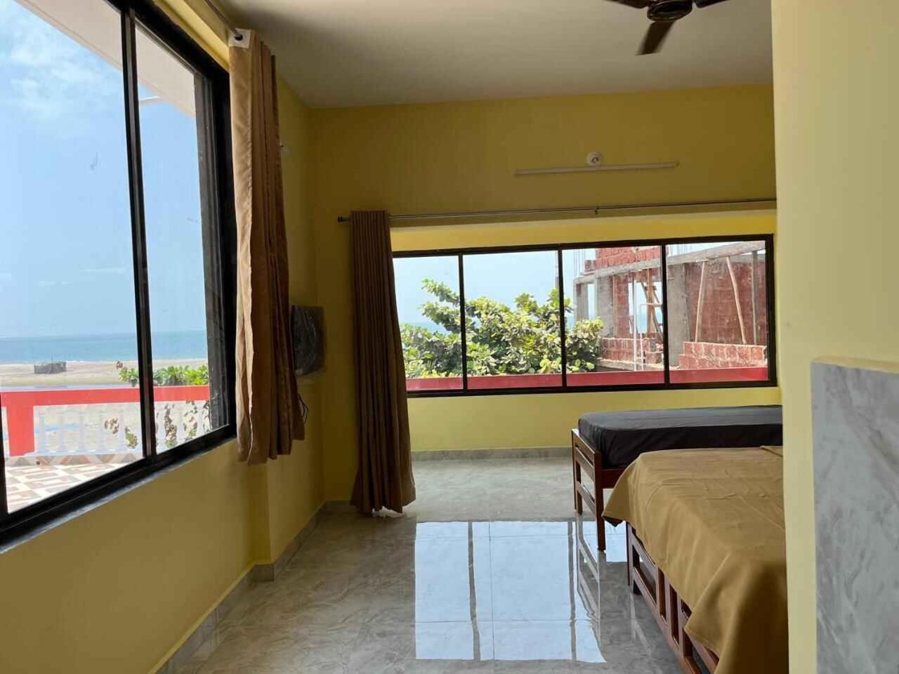 Klub Khavana- The Exclusive Beachfront Resort Vengurla 外观 照片
