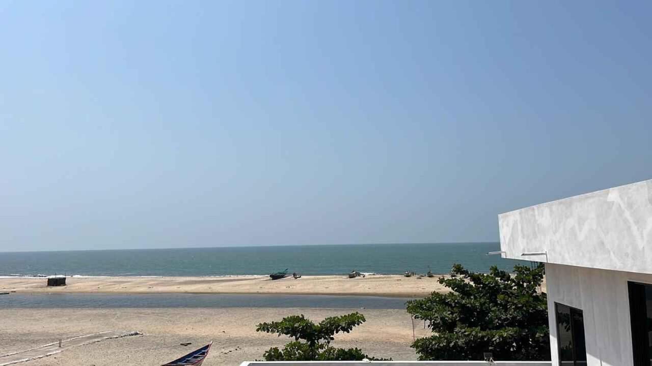 Klub Khavana- The Exclusive Beachfront Resort Vengurla 外观 照片