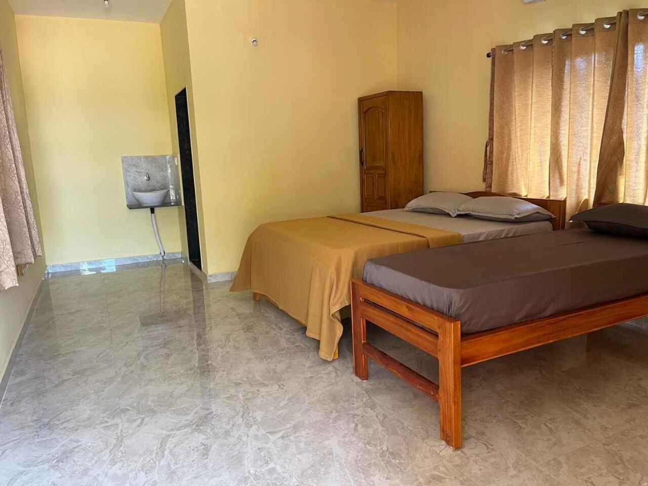 Klub Khavana- The Exclusive Beachfront Resort Vengurla 外观 照片