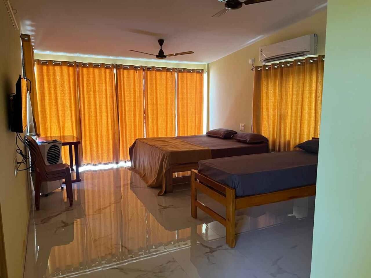 Klub Khavana- The Exclusive Beachfront Resort Vengurla 外观 照片