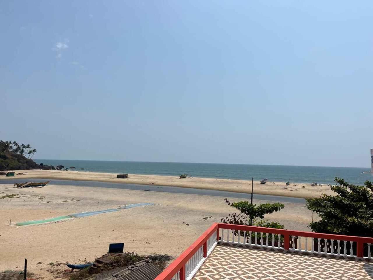Klub Khavana- The Exclusive Beachfront Resort Vengurla 外观 照片