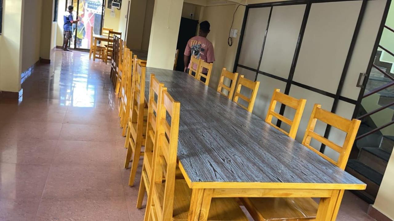 Klub Khavana- The Exclusive Beachfront Resort Vengurla 外观 照片
