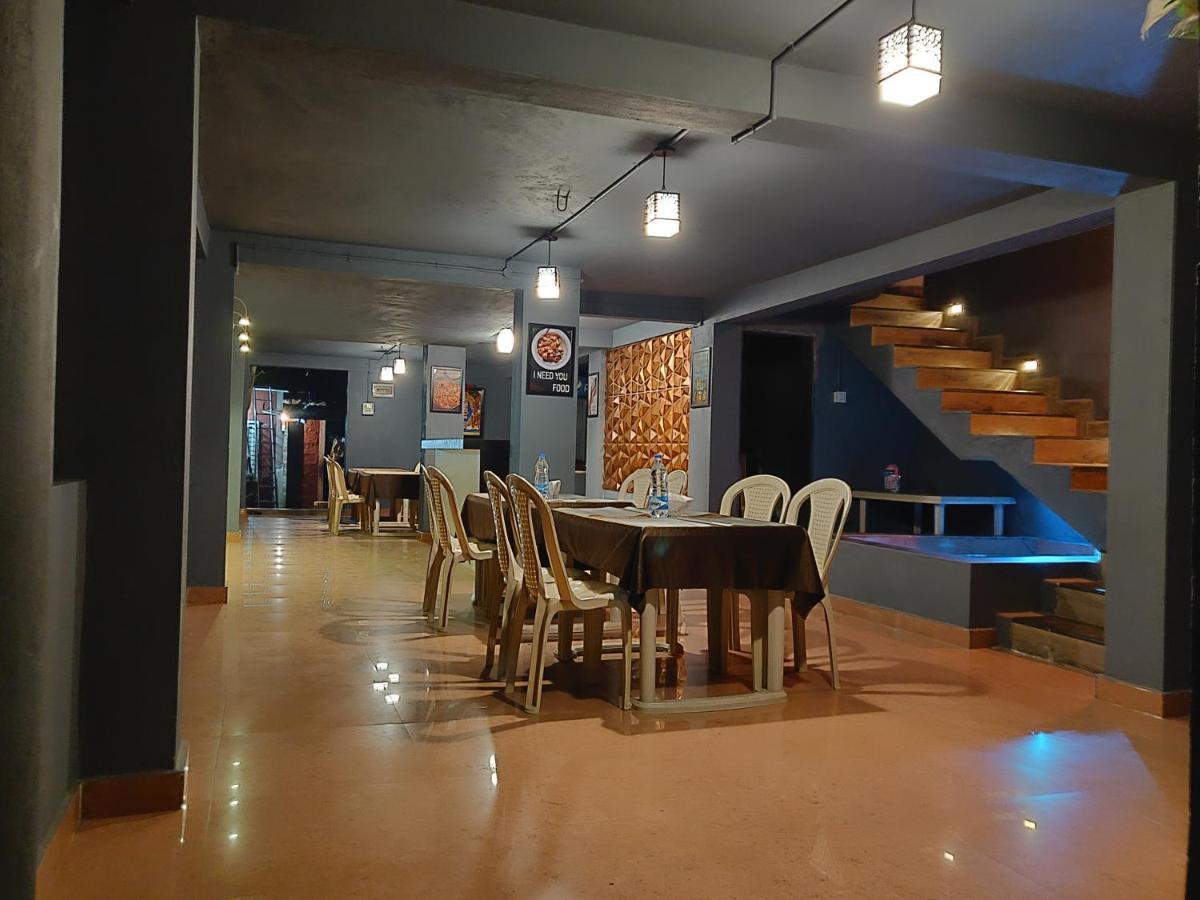 Klub Khavana- The Exclusive Beachfront Resort Vengurla 外观 照片